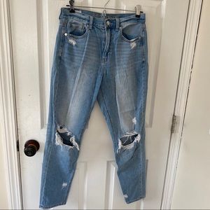 American eagle mom jean